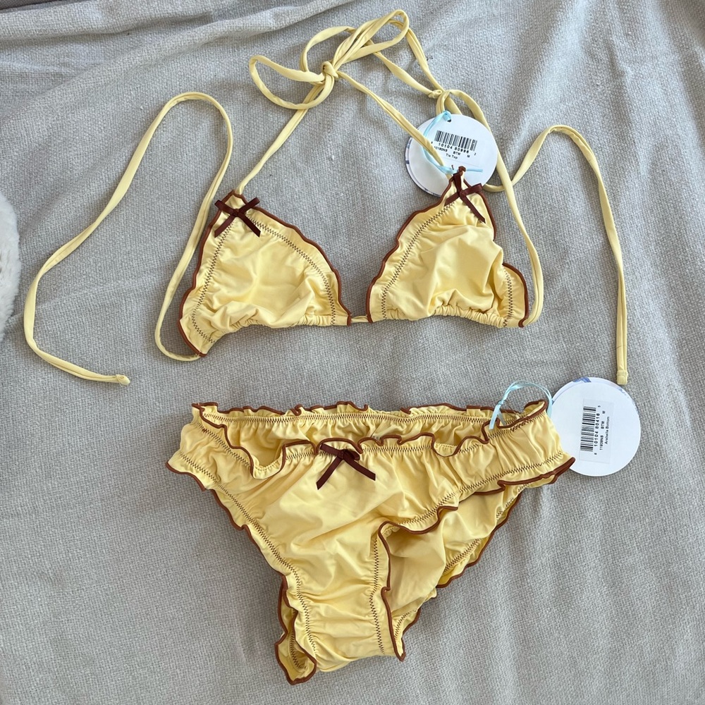 Frankie’s Bikinis x Gigi Hadid NWT Yellow Ruffle Bikini Tia Top Arabella Bottom